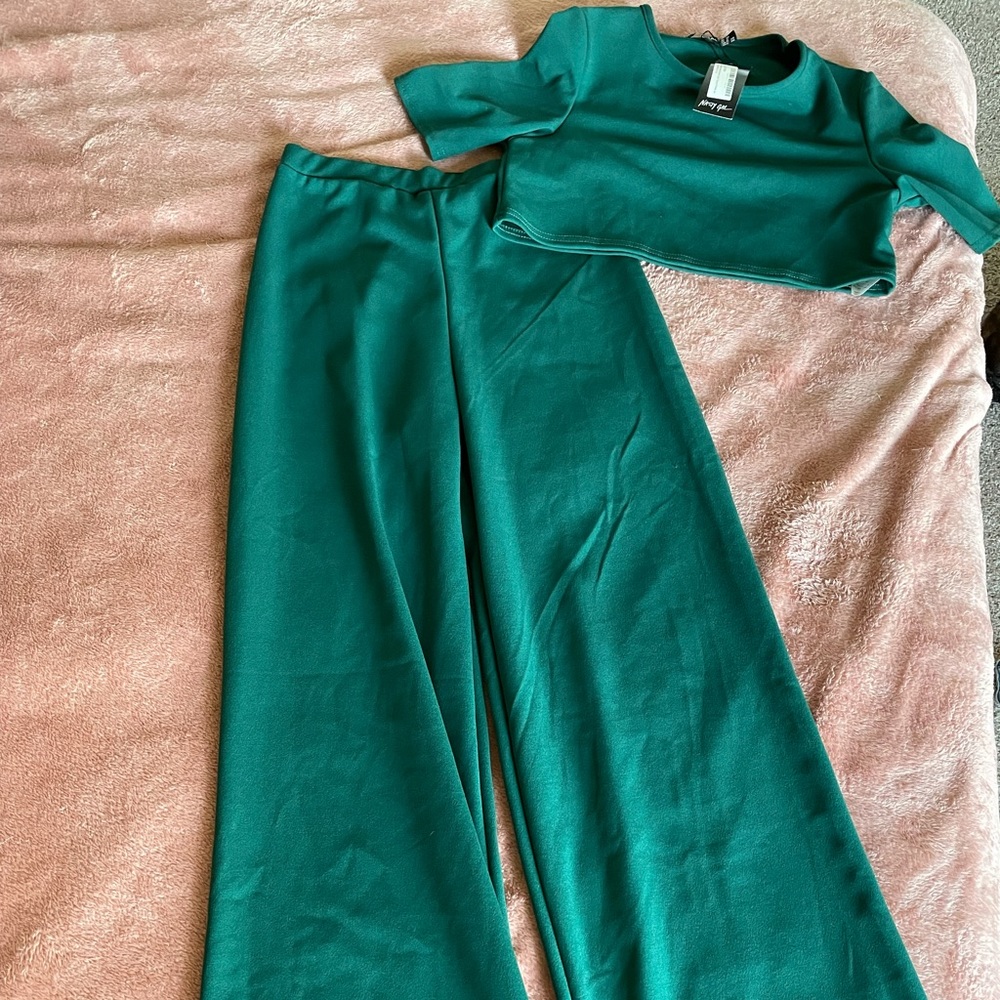 Nasty Gal set! Cute emerald color